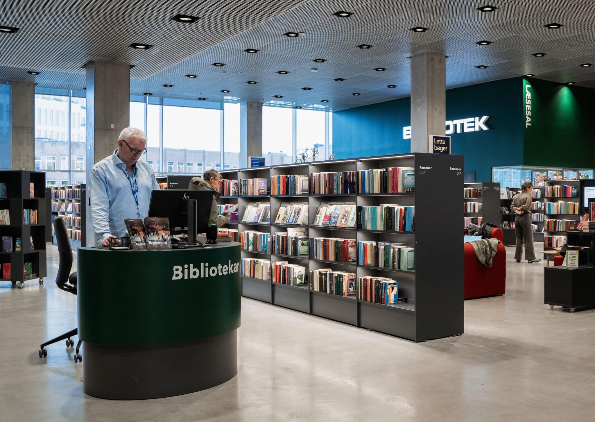 Skranke og bibliotekar på DOKK1
